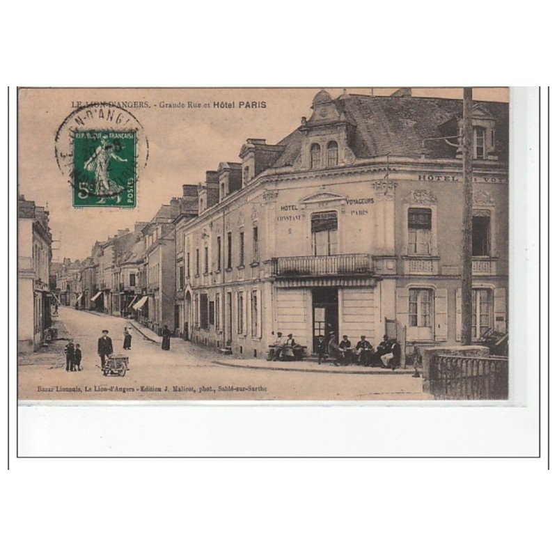 LE LION D'ANGERS - Grande Rue et Hôtel Paris - très bon état