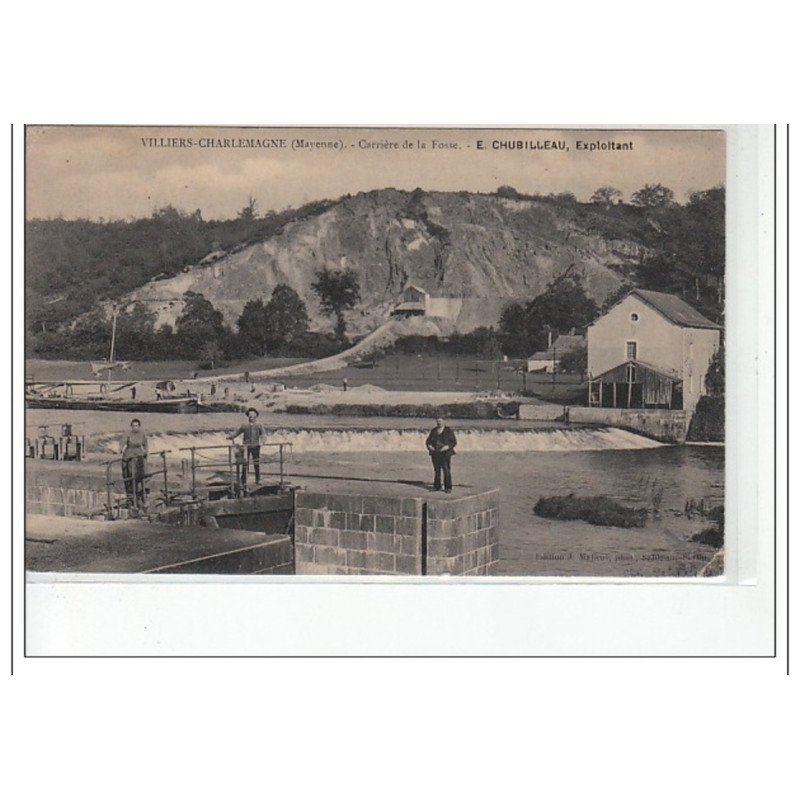 VILLIERS-CHARLEMAGNE - Carrière de la Fosse - état