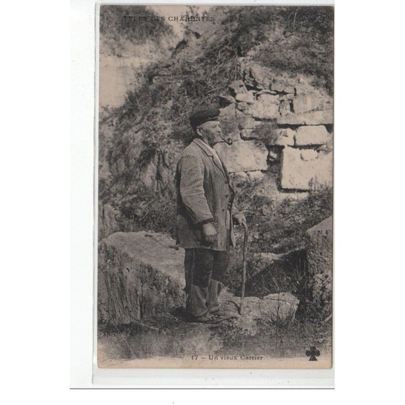 TYPES DES CHARENTES - un vieux Carrier - très bon état