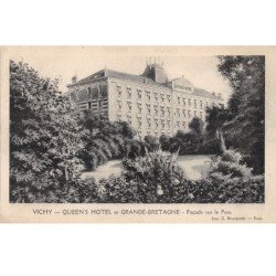 VICHY - Queen's Hotel et Grande Bretagne - Façade sur le Parc - très bon état