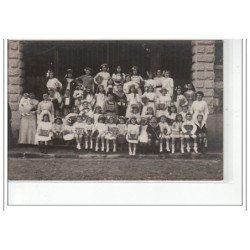 LA VARENNE SAINT HILAIRE - CARTE PHOTO - très bon état