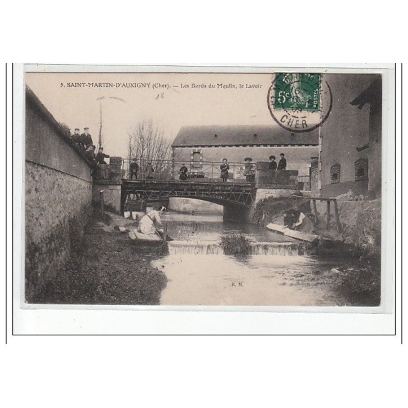 SAINT MARTIN D'AUXIGNY - Les bords du Moulin, le lavoir - très bon état