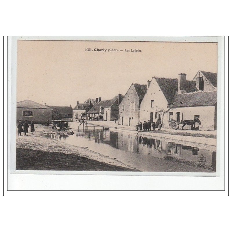 CHARLY - Les lavoirs - très bon état