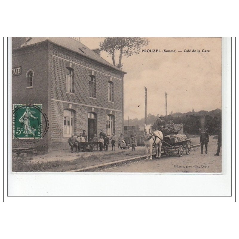 PROUZEL : le café de la gare - très bon état