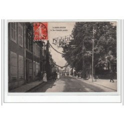 SAINT AMAND - AVIATION - La Rue d'Austerlitz pavoisée - très bon état