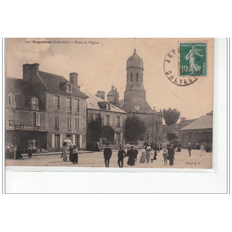 ARGENCES - Place de l'église  - très bon état