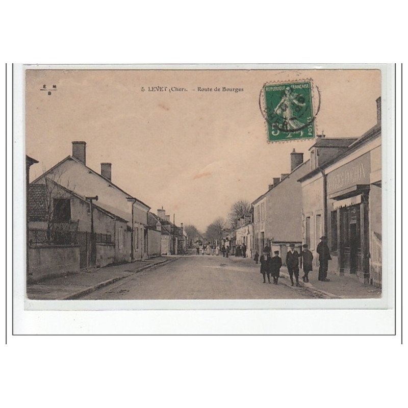 LEVET - Route de Bourges - très bon état