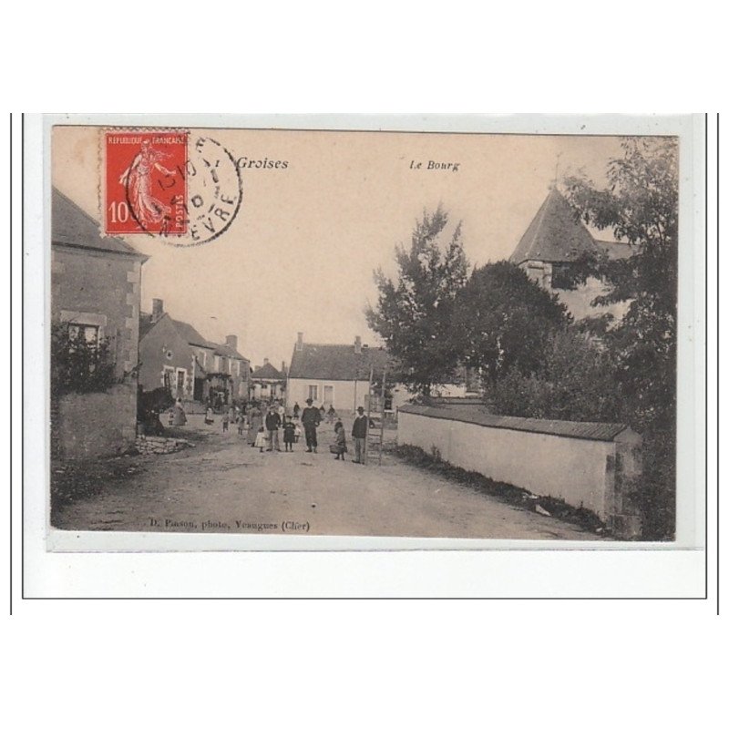 GROISES - Le Bourg - état