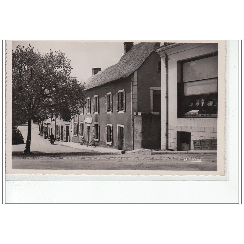 CHAMBERET - Rue Principale - très bon état CHAMBERET - Rue Principale - très bon état