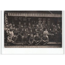 LE HAVRE : carte photo(café - restaurant et militaires en 1915) - très bon état