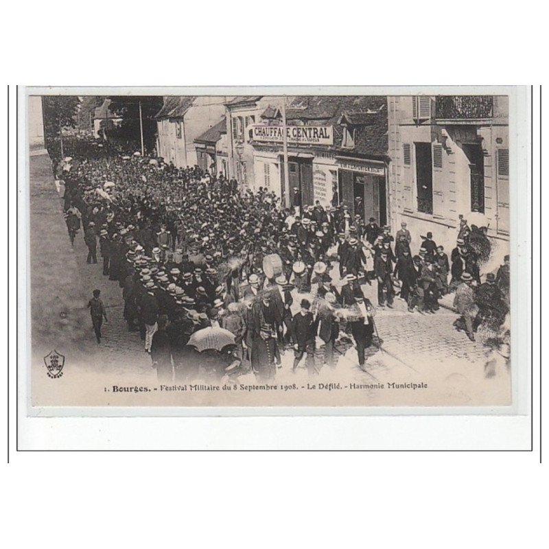 BOURGES - Festival militaire du 8 septembre 1908 - le défilé avenue de la Gare - très bon état