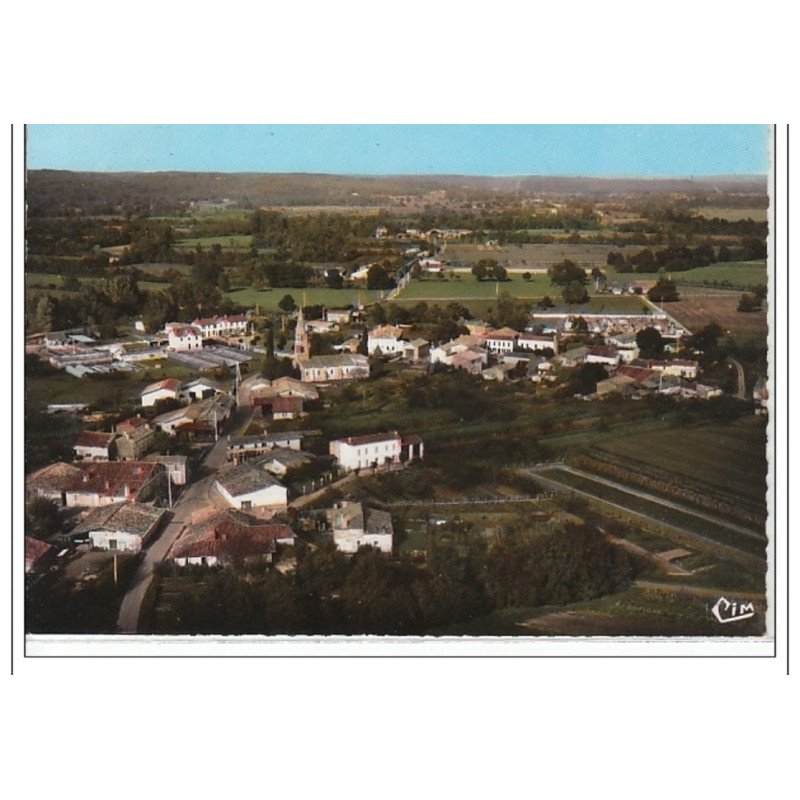 LES PEINTURES - Vue aérienne générale - très bon état