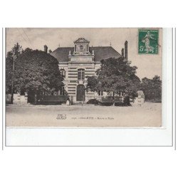 CHALETTE - Mairie et école - très bon état