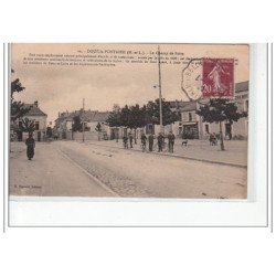 DOUE LA FONTAINE - Le champ de foire - très bon état