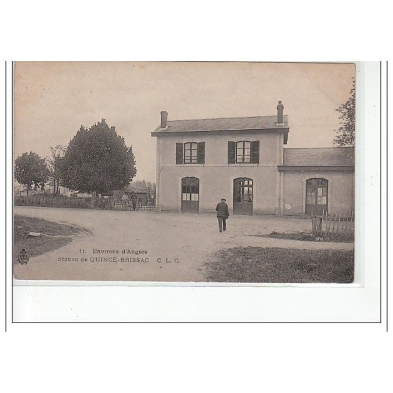 Environs d'ANGERS - Station de QUINCE BRISSAC - très bon état