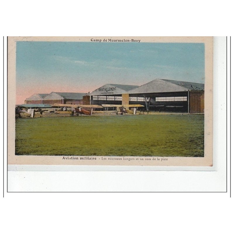 CAMP DE MOURMELON-BOUY - AVIATION MILITAIRE - Les nouveaux hangars et un coin de la piste - très bon état