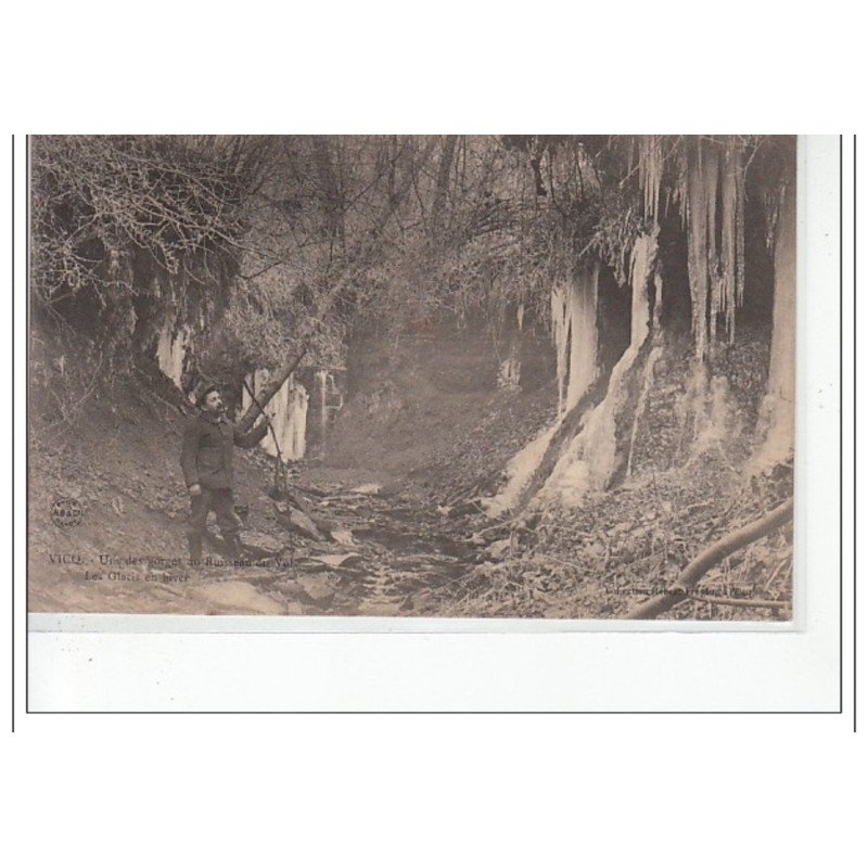 VICQ - Une des gorges du Ruisseau du Vol - les glacis en Hiver - très bon état