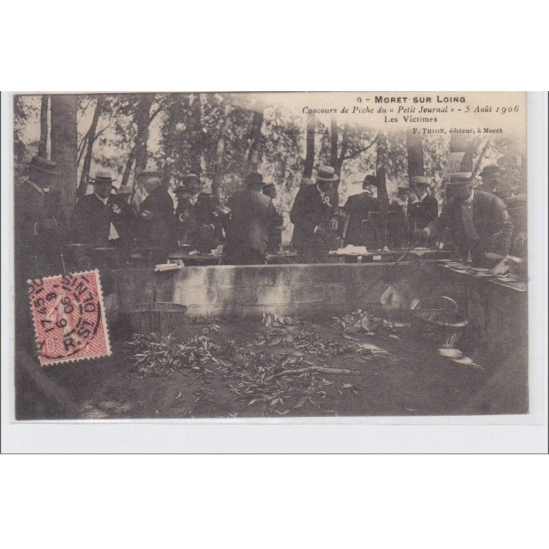 MORET SUR LOING : concours de pêche du Petit Journal - les victimes (poissons) - très bon état