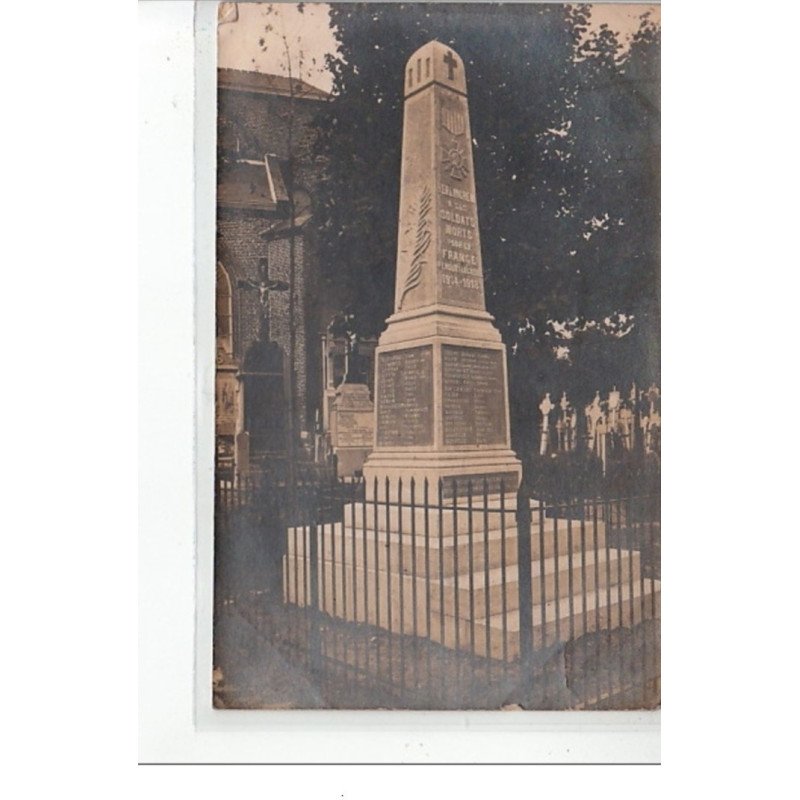 VERLINGHEM - CARTE PHOTO - Monument aux Morts - très bon état