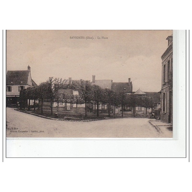 SAVIGNIES - La Place - très bon état