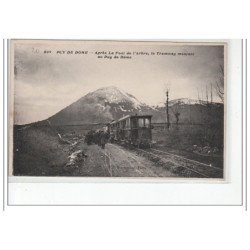 PUY DE DOME - Après La Font de l'Arbre, le tramway montant au Puy de Dôme-  très bon état