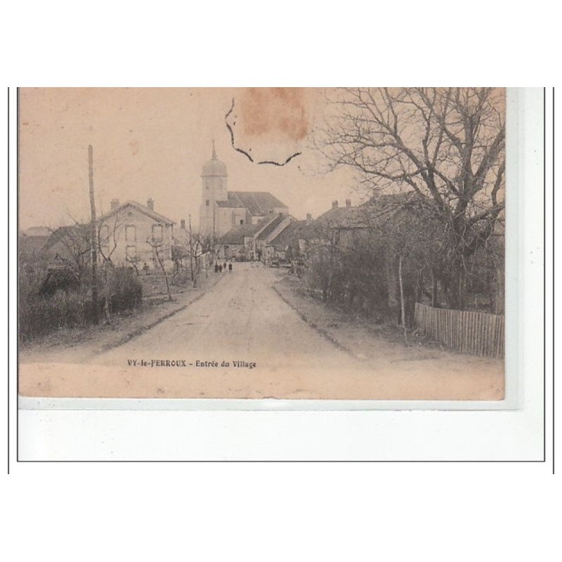 VY LE FERROUX - Entrée du Village - très bon état