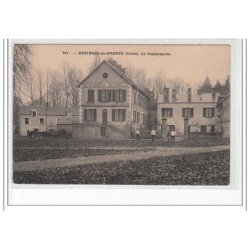 MEZIERES EN BRENNE - La Gendarmerie - très bon état