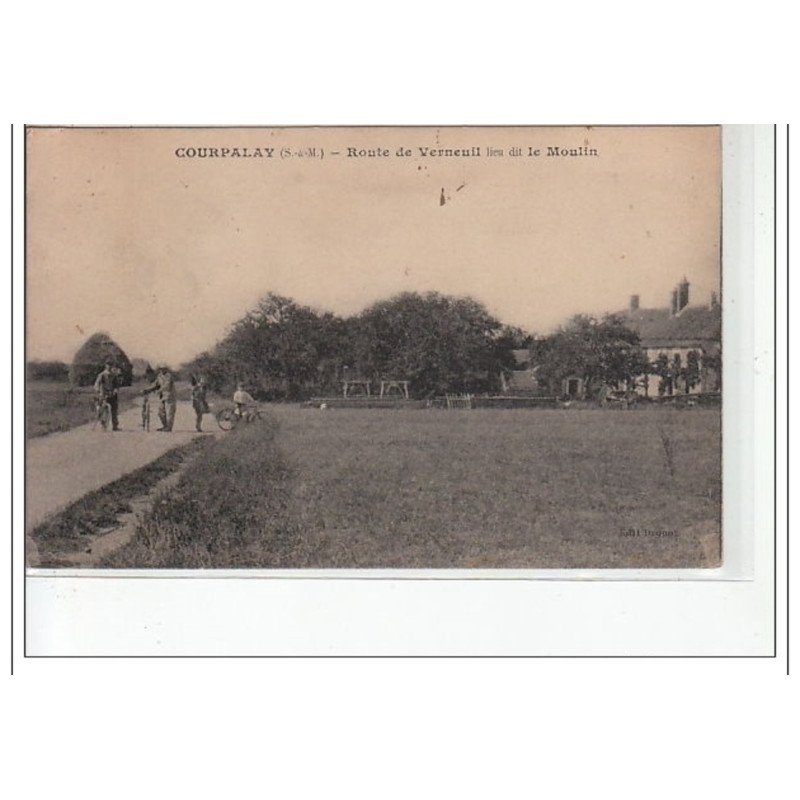 COURPALAY - Route de Verneuil, lieu-dit le Moulin - très bon état