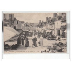 CORMERY - La Grande Rue, un jour de Marché - état