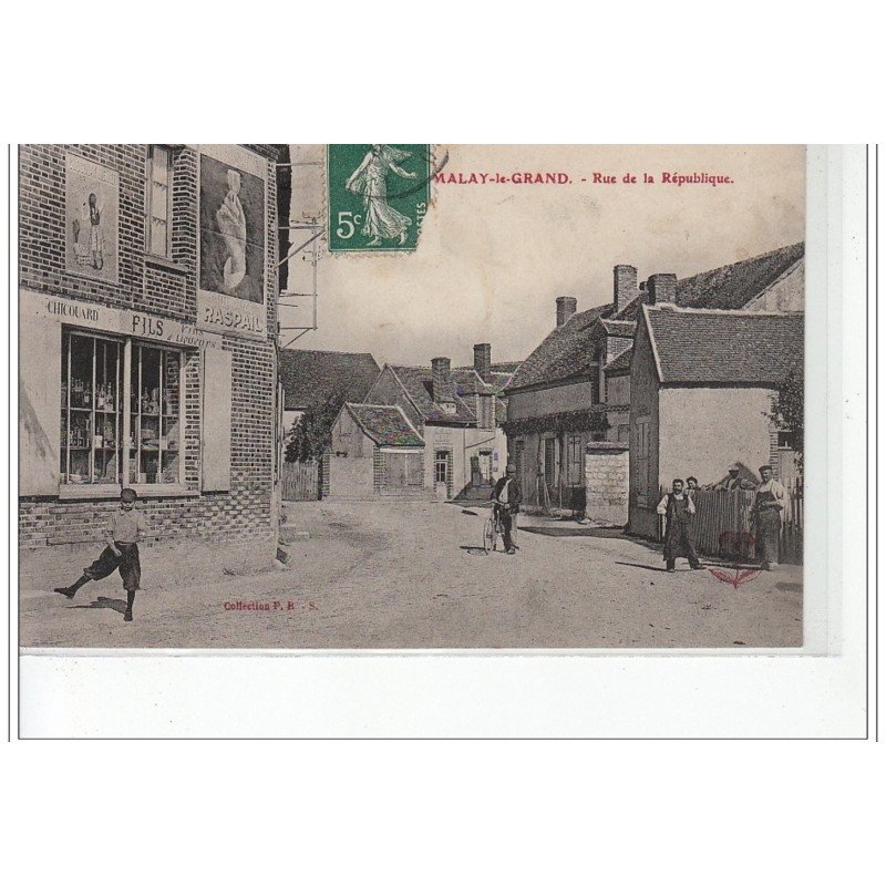 MALAY LE GRAND - Rue de la République - très bon état