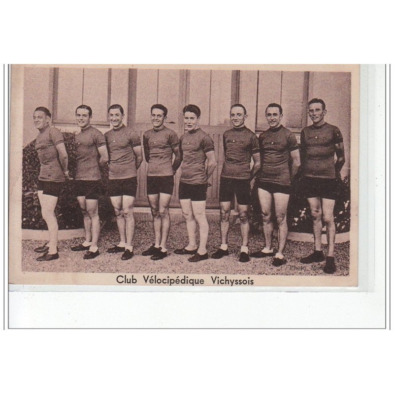 VICHY - Club Vélocipédique Vichyssois - très bon état