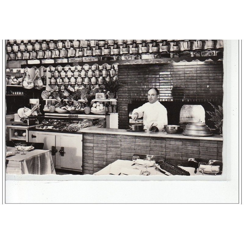 MARSEILLE - """"Chez Antoine"""" Pizzeria-Restaurant - très bon état