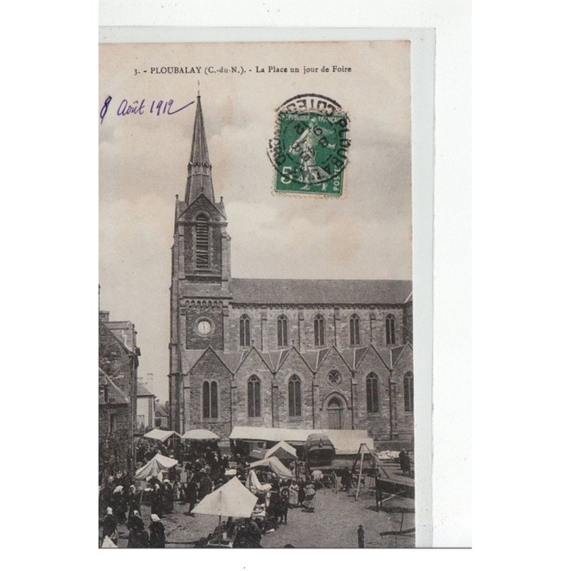 PLOUBALAY - La Place un jour de Foire - très bon état