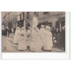 LE CONQUET - Procession de la Fête-Dieu - jeunes Filles portant la Vierge - très bon état