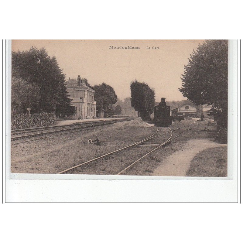 MONDOUBLEAU - La Gare - très bon état