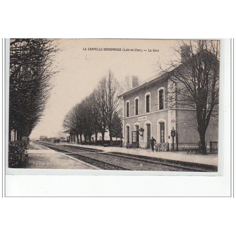 LA CHAPELLE-VENDOMOISE - La Gare - très bon état