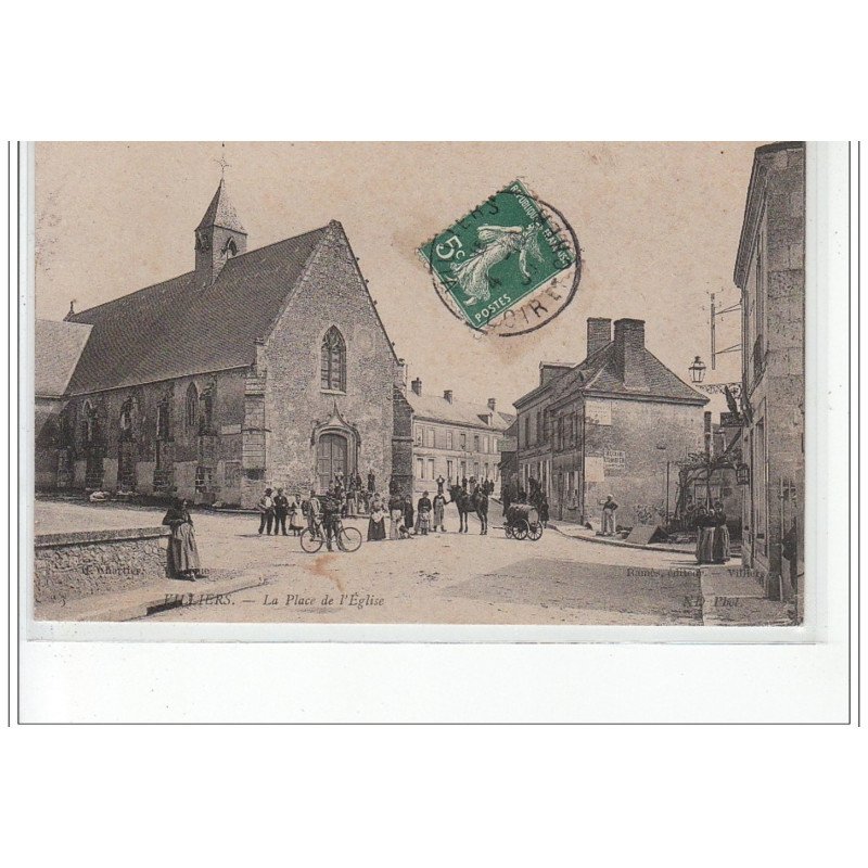 VILLIERS - La Place de l'Eglise - très bon état VILLIERS - La Place de l'Eglise - très bon état