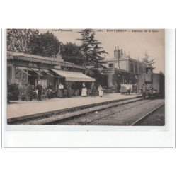 PONTORSON - Intérieur de la Gare - très bon état