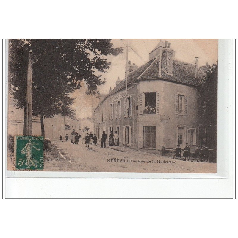 MEREVILLE - Rue de la Madeleine - très bon état