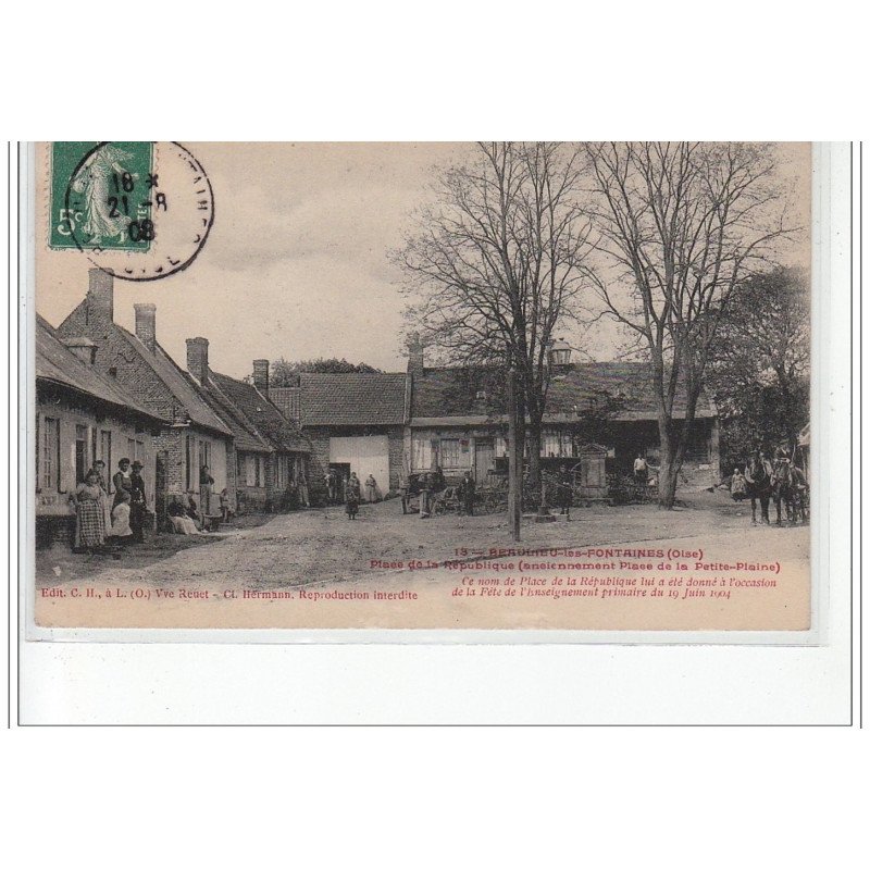 BEAULIEU LES FONTAINES - Place de la République (anciennement Place de la Petite Plaine) - très bon état