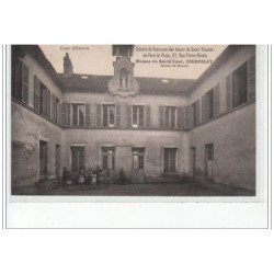 COURPALAY - Maison du sacré-Coeur (colonie de vacances des Soeurs de St V.dePaul) - Cour d'entrée - très bon état