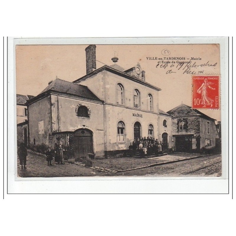 VILLE EN TARDENOIS - Mairie et école des Garçons - très bon état