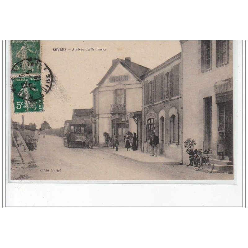 SEVRES - Arrivée du tramway - très bon état