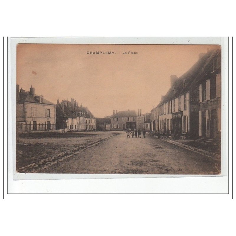 CHAMPLEMY - La Place - très bon état