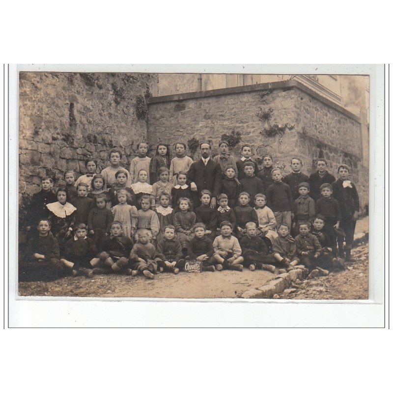 OINVILLE : carte photo d'une classe d'école en 1913 - très bon état OINVILLE : carte photo d'une classe d'école en 1913 - très bon état