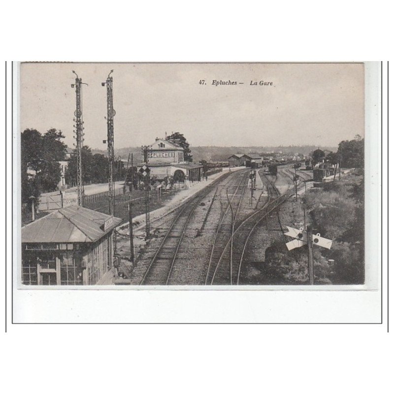 EPLUCHES - La Gare - très bon état
