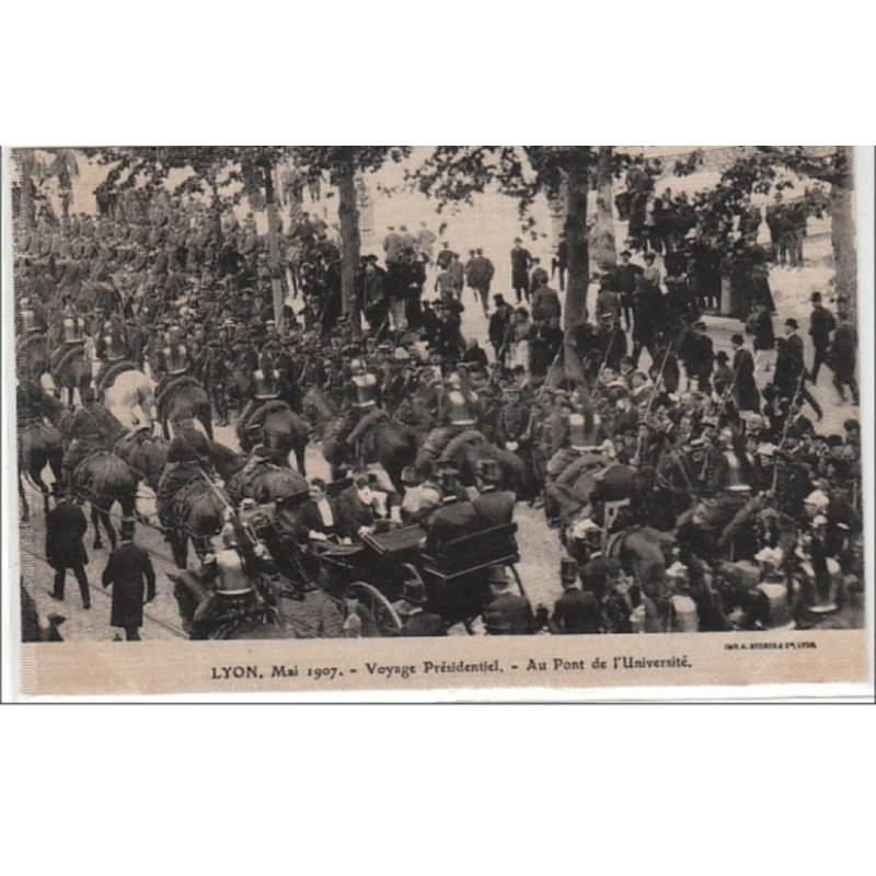 LYON : mai 1907 - voyage présidentiel (Lot de 18 cartes postales anciennes sur soie) - très bon état