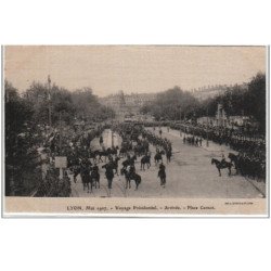 LYON : mai 1907 - voyage présidentiel (Lot de 18 cartes postales anciennes sur soie) - très bon état