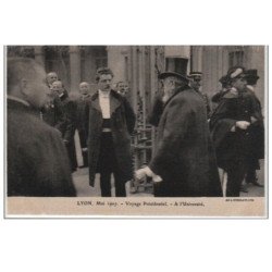 LYON : mai 1907 - voyage présidentiel (Lot de 18 cartes postales anciennes sur soie) - très bon état