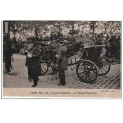 LYON : mai 1907 - voyage présidentiel (Lot de 18 cartes postales anciennes sur soie) - très bon état